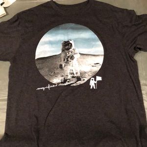 astronaut tee